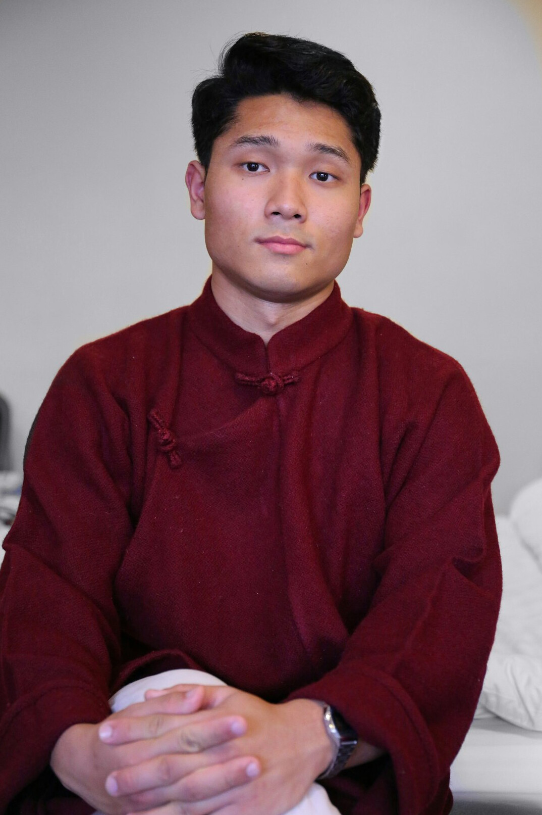 Chinese Singaporean man cardio specialist headshot